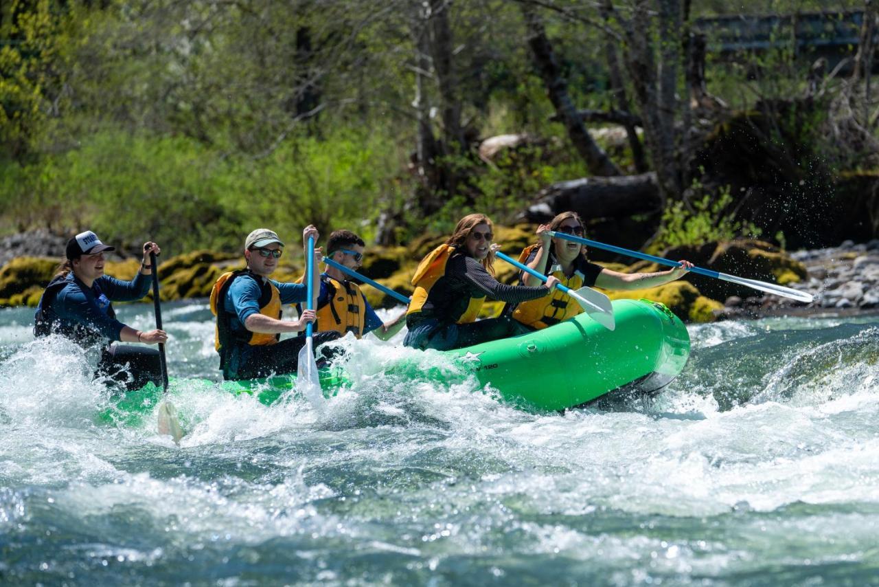 Oakridge Westfir Lodge & Mountain Market المظهر الخارجي الصورة